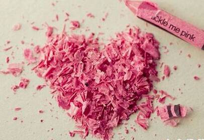 桃花运 桃花分为两种,一种是正桃花,是真心的想跟你在一起,同时还可以和你走向婚姻的人。还有一种就是偏桃花、烂桃花,比如就是为了物质、欲望、精神上的某种满足而在一起的,而最终又不可能有结果的人。应该很多人都只想要正桃花而不要烂桃花。